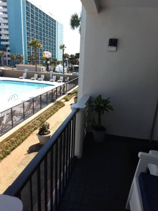 Pool Front & Across From Beach เมอร์เทิลบีช ภายนอก รูปภาพ